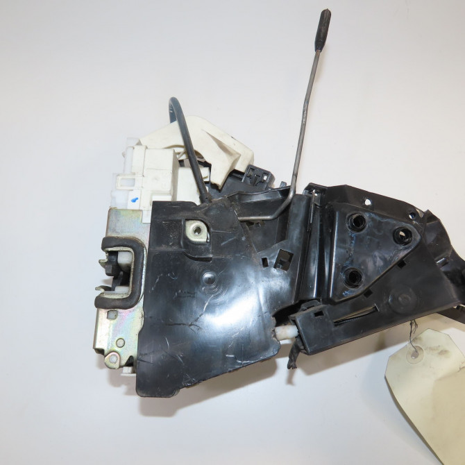 Serrure porte arg occasion MERCEDES CLASSE A II Phase 1 12-2004->04-2008 A 160 CDI 1697302935 1