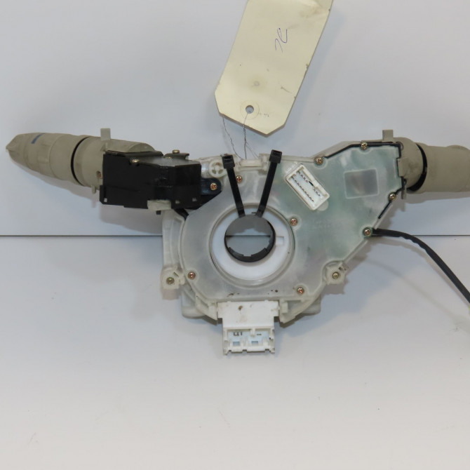 Bloc commodos occasion NISSAN MICRA III Phase 1 01-2003->07-2005 1.5 DCI 82ch 25560AX786 2