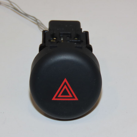 Bouton de warning occasion NISSAN JUKE Phase 1 09-2010->... 1.5 DCI 110ch 252901KA0A