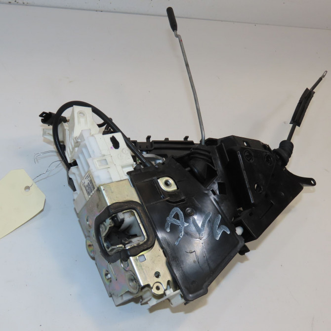 Serrure porte avg occasion MERCEDES CLASSE A II Phase 2 04-2008->06-2012 A 180 CDI 1697203535 1