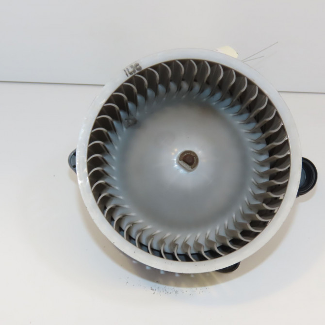 Ventilateur de chauffage occasion KIA CEE D II Phase 1 09-2012->... 1.4 CRDI 90ch 971133X000 1