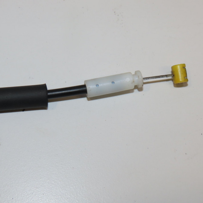 Serrure porte ard occasion KIA CEE D II Phase 1 09-2012->... 1.4 CRDI 90ch 81420A2100 4