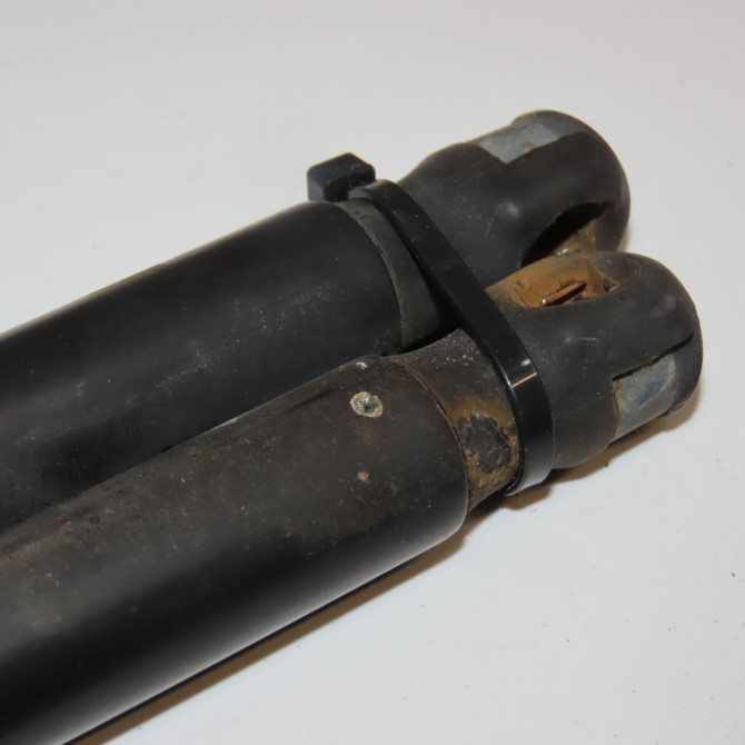 Verin droit hayon occasion KIA CEE D II Phase 1 09-2012->... 1.4 CRDI 90ch 81780A2200 2