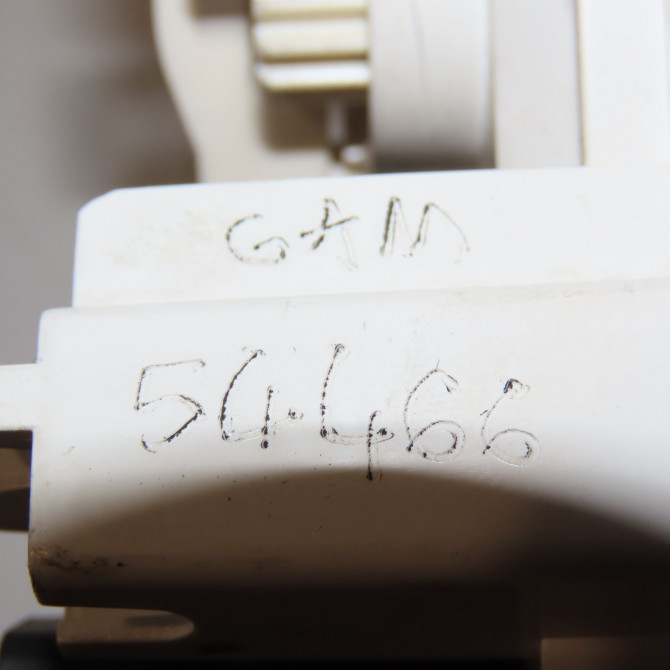 Commande de chauffage occasion RENAULT TWINGO II Phase 1 06-2007->11-2011 1.2i 60ch 7701067954 4