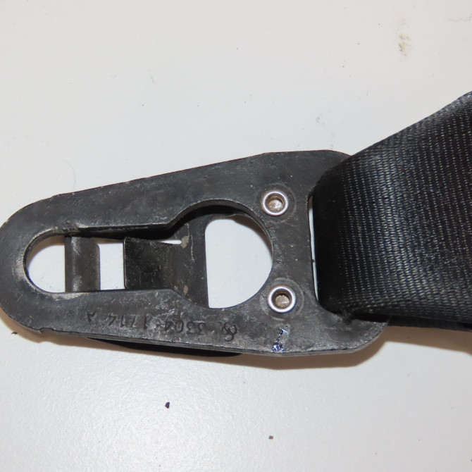 Ceinture arrière gauche occasion RENAULT TWINGO II Phase 1 06-2007->11-2011 1.2i 60ch 8200532126 5