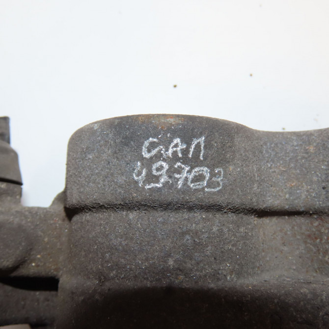 Etrier de frein avant gauche occasion MERCEDES SPRINTER II 9074215100 5