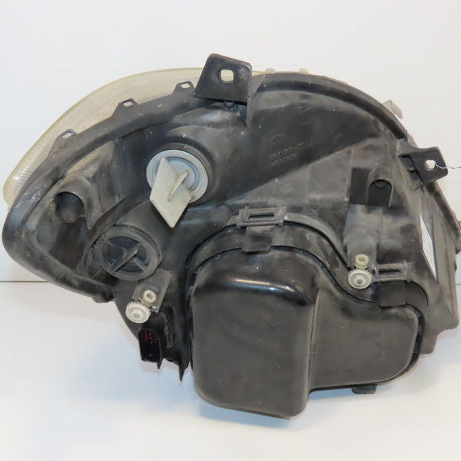 Phare gauche occasion MERCEDES SPRINTER II Phase 1 06-2006->... 311 CDI 109ch 9068205600 2