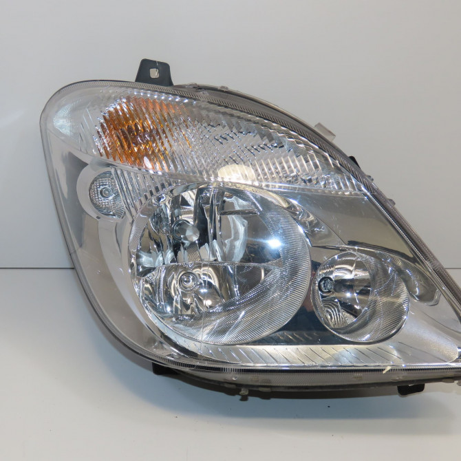 Phare droit occasion MERCEDES SPRINTER II Phase 1 06-2006->... 311 CDI 109ch 9068205700 1