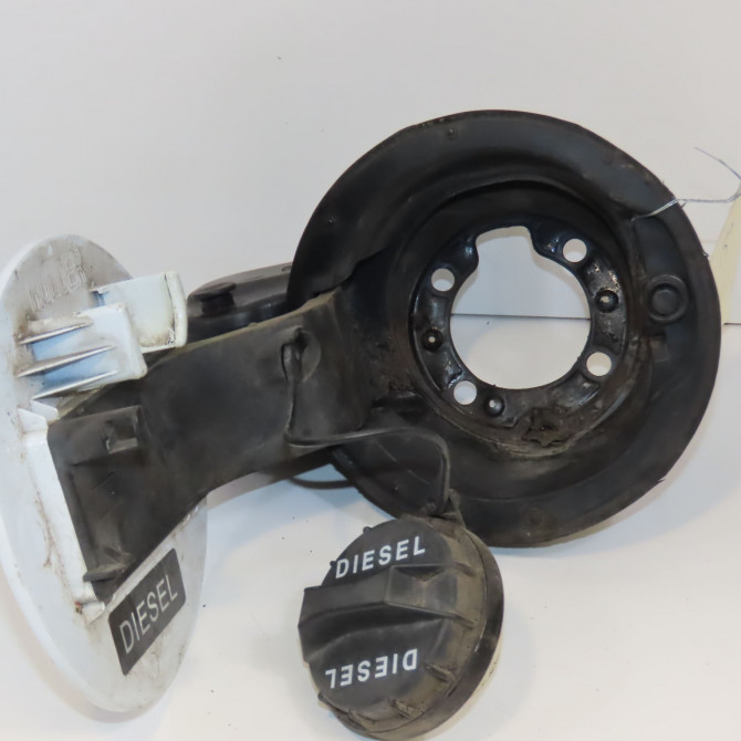 Volet de trappe carburant occasion KIA CEE D II Phase 1 09-2012->... 1.4 CRDI 90ch 69510A2200 2