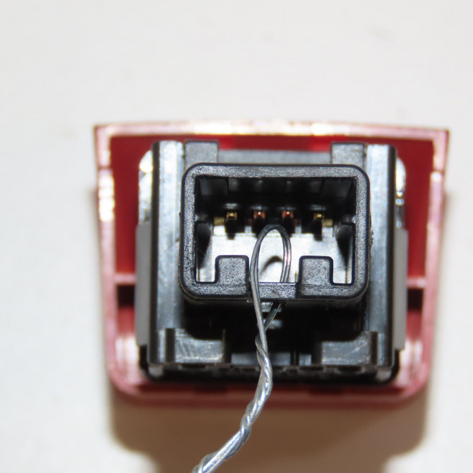 Bouton de warning occasion NISSAN MICRA III Phase 1 01-2003->07-2005 1.5 DCI 82ch 3