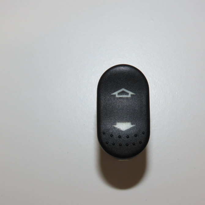 Commande lève-glace porte avant gauche occasion FORD FOCUS I Phase 1 10-1998->09-2004 1.4i 1091483 1