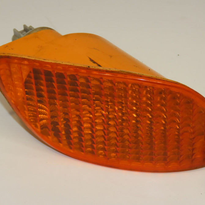 Clignotant droit occasion FORD FOCUS I Phase 1 10-1998->09-2004 1.4i 1215917 1