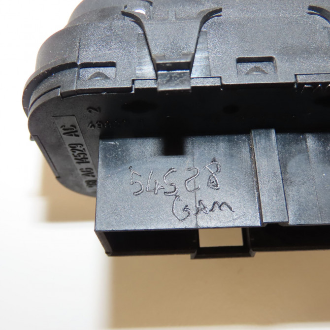 Commande lève-glace porte avant droite occasion FORD FOCUS I Phase 1 10-1998->09-2004 1.4i 1091485 4