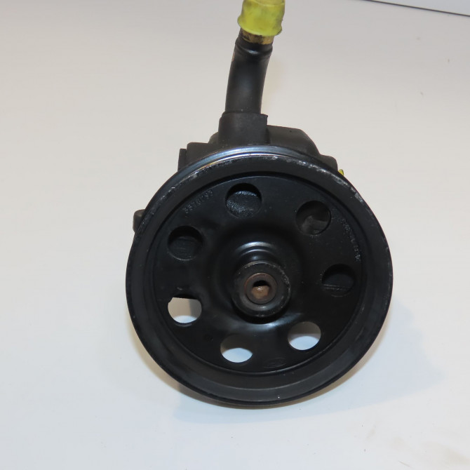 Pompe direction assistee occasion FORD FOCUS I Phase 1 10-1998->09-2004 1.4i 4074608 2