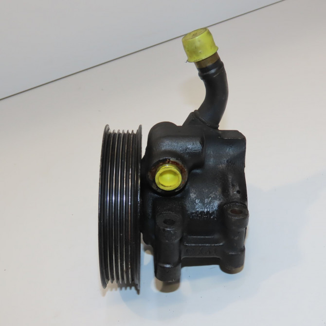 Pompe direction assistee occasion FORD FOCUS I Phase 1 10-1998->09-2004 1.4i 4074608 3