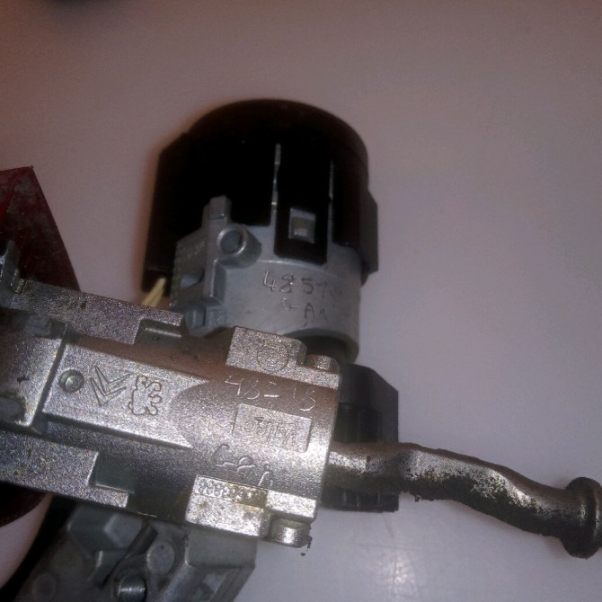 Kit serrures + antivol occasion CITROEN C4 II Phase 1 10-2010->01-2015 1.6 HDI 115ch 9801984780 3