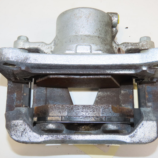 Etrier de frein avant droit occasion FIAT 500X Phase 1 11-2014->... 77368575 4