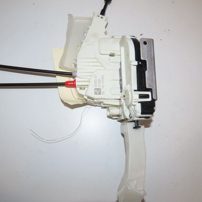 Serrure porte ard occasion FIAT 500X Phase 1 11-2014->... 52139906 2