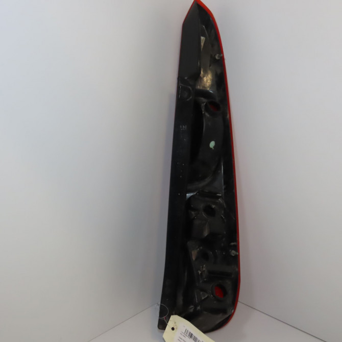 Feu arrière gauche occasion FORD FIESTA V Phase 2 10-2005->10-2008 1.6 TDCI 1437626 2