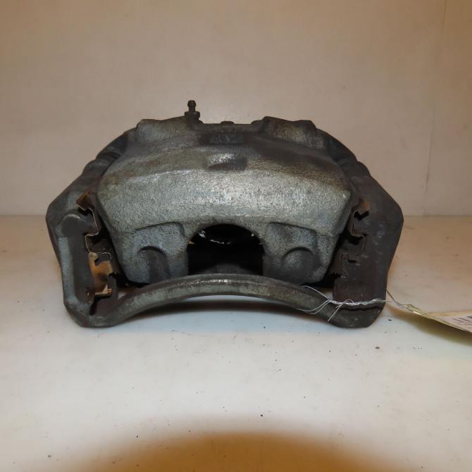 Etrier de frein avant gauche occasion NISSAN JUKE Phase 1 09-2010->... 1.5 DCI 110ch 41011EN00B 1