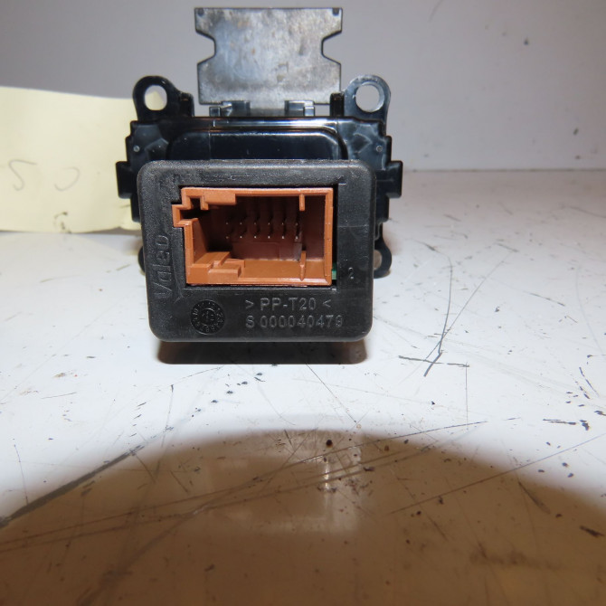 Lecteur de carte occasion CITROEN C4 PICASSO II Phase 1 04-2013->... 1.6 e-HDi 8v 115ch 9800630080 3