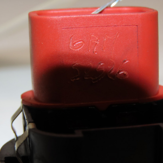 Commande lève-glace porte avant droite occasion FORD FIESTA V Phase 1 09-2002->10-2005 1.4i 1107243 3