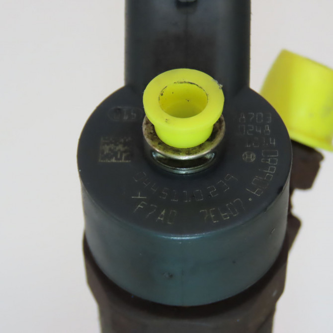 Injecteur occasion FORD FIESTA V Phase 2 10-2005->10-2008 1.6 TDCI 1477146 3