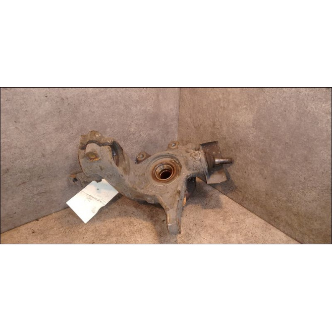 Moyeu avg occasion PEUGEOT 405 Phase 1 04-1995->04-1999 1.9 D 92ch 330785 2