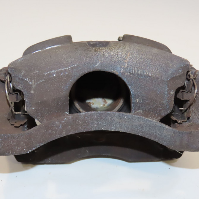 Etrier de frein avant droit occasion RENAULT KADJAR Phase 1 06-2015->... 1.2 TCE 130ch 410014EA0A 2