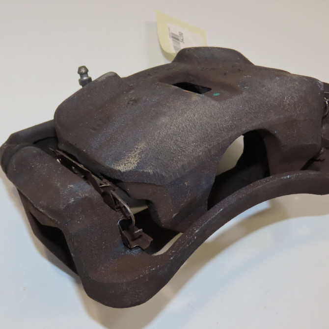 Etrier de frein avant gauche occasion RENAULT KADJAR Phase 1 06-2015->... 1.2 TCE 130ch 410114EA0A 1