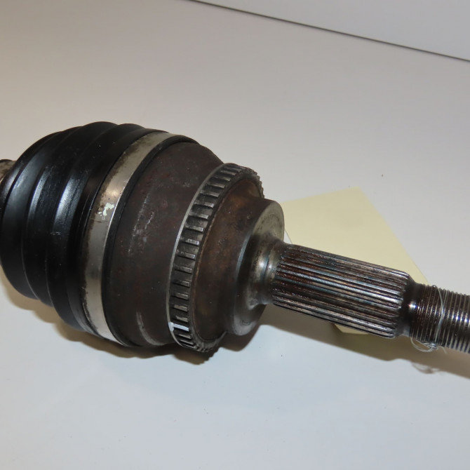 Transmission avant droite occasion TOYOTA AVENSIS II phase 1 05-2003->08-2006 4341005371 2