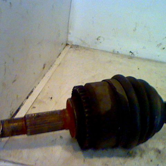 Transmission avant droite occasion NISSAN ALMERA TINO Phase 2 04-2003->09-2006 2.2 DCI 112ch 39100BU100 2