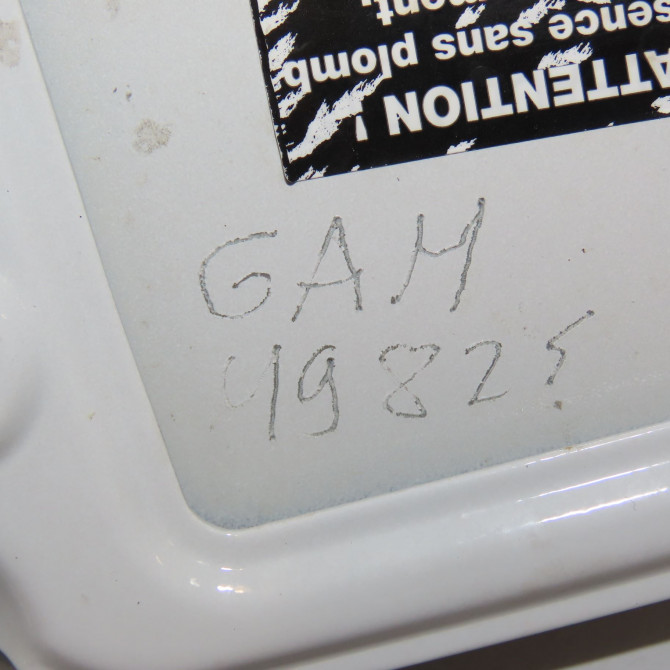 Volet de trappe carburant occasion TOYOTA YARIS III Phase 2 06-2014->... 1.5 100ch 773500D080 3