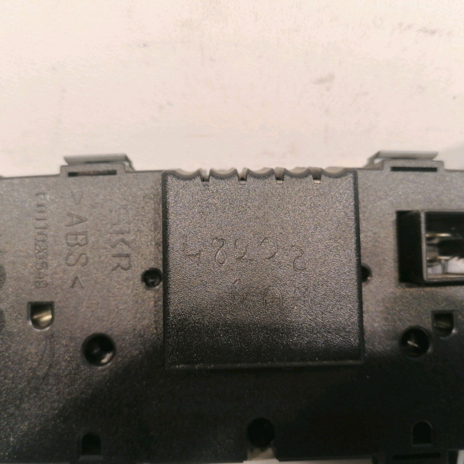 Commande de chauffage occasion MERCEDES CLASSE C COUPE SPORT II Phase 1 03-2001->03-2004 C 220 CDI 2098300385 3