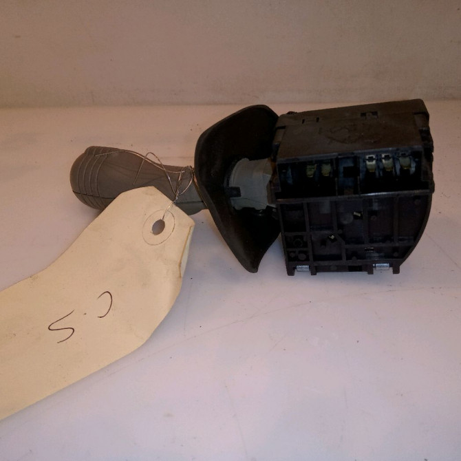 Commande essuie glace occasion RENAULT TWINGO I Phase 3 08-2000->06-2007 1.2i 7701046628 2