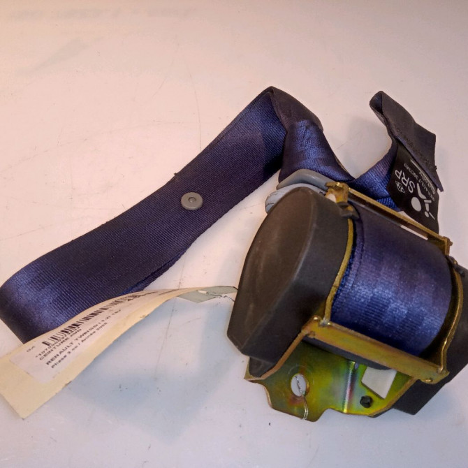 Ceinture avant droite occasion RENAULT TWINGO I Phase 3 08-2000->06-2007 1.2i 16v 8200390383 1