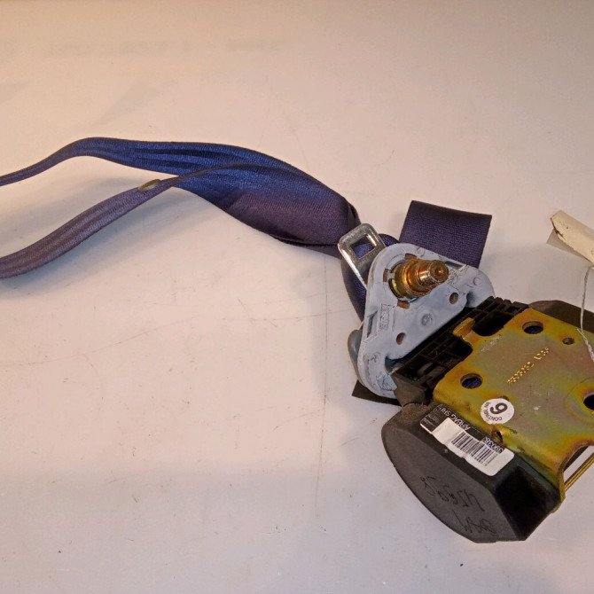 Ceinture avant droite occasion RENAULT TWINGO I Phase 3 08-2000->06-2007 1.2i 16v 8200390383 2