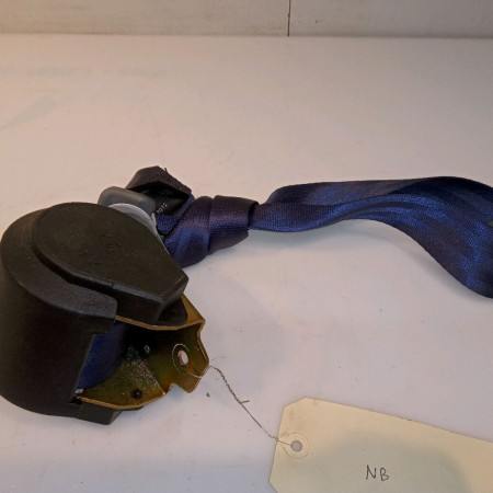 Ceinture arrière droite occasion RENAULT TWINGO I Phase 3 08-2000->06-2007 1.2i 16v 8200390388