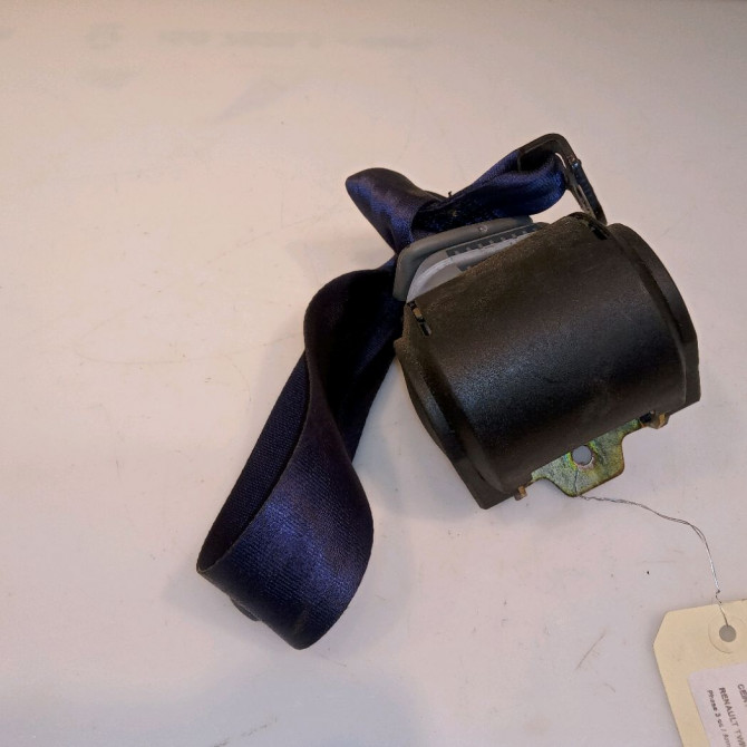 Ceinture arrière gauche occasion RENAULT TWINGO I Phase 3 08-2000->06-2007 1.2i 16v 8200390386 1