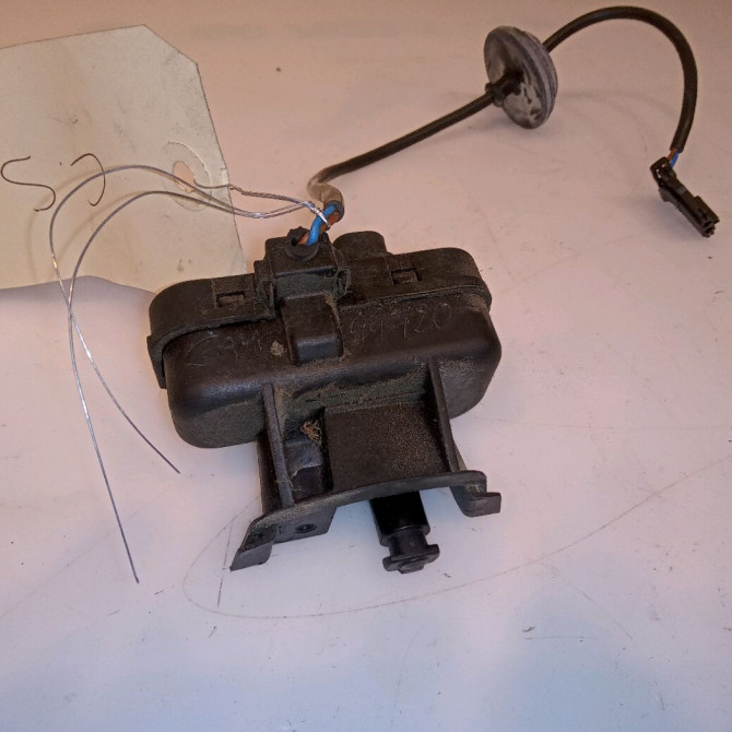 Actionneur portillon aile ard occasion VOLKSWAGEN TIGUAN I TIGUAN I Phase 2 2011-04-01->2016-12-31 2.0 TDI 140ch 2