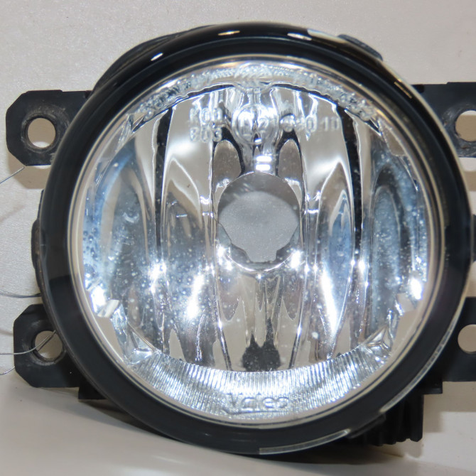 Phare antibrouillard avant gauche occasion 1