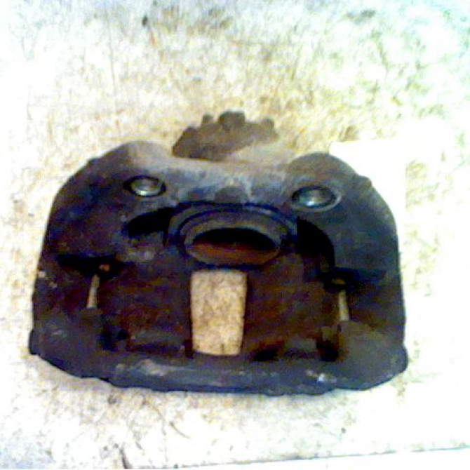 Etrier de frein avant gauche occasion PEUGEOT 307 Phase 1 04-2001->06-2005 1.6 HDI 16v 110ch 4400N2 2