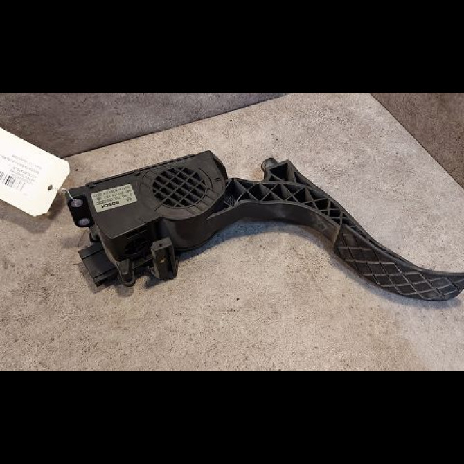 Potentiometre accelerateur occasion SKODA FABIA II Phase 1 05-2007->03-2010 1.4 TDI 80ch 1