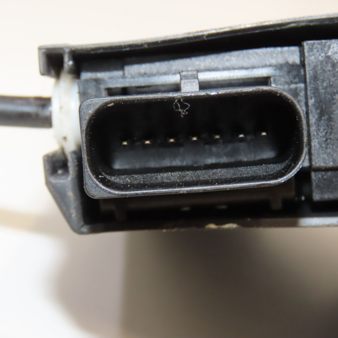 Serrure porte ard occasion CITROEN C4 GRAND PICASSO II Phase 1 04-2013->... 2.0 BlueHDI 150ch 9826135580 5