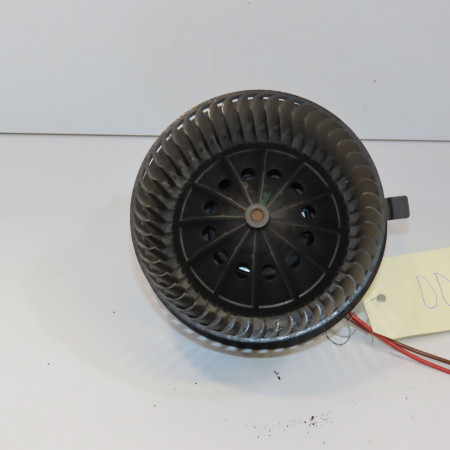 Ventilateur de chauffage occasion RENAULT TWINGO I Phase 3 08-2000->06-2007 1.2i 7701046084