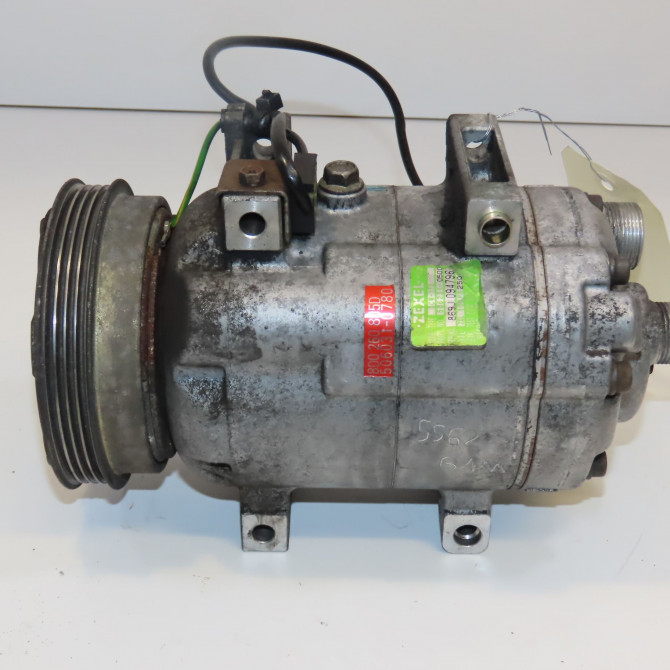 Compresseur air conditionne occasion VOLKSWAGEN PASSAT IV Phase 1 10-1996->10-2000 1.9 TDI 110ch 8D0260805MX 3