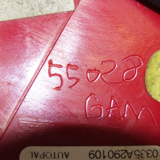 Feu arrière intérieur droit occasion CITROEN C5 II Phase 1 04-1995->04-1999 2.0 HDI 140ch 6351JX 5