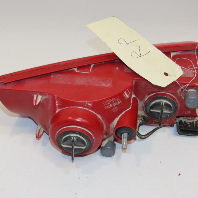 Feu arrière intérieur droit occasion RENAULT LAGUNA III Phase 1 COUPE 08-2008->03-2013 265500006R 2