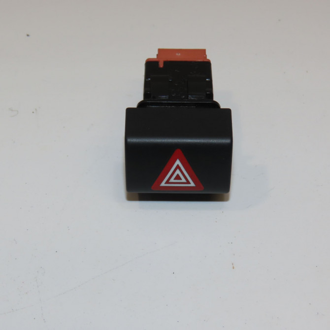 Bouton de warning occasion CITROEN C4 GRAND PICASSO II Phase 1 04-2013->... 2.0 BlueHDI 150ch 96781018ZD 1