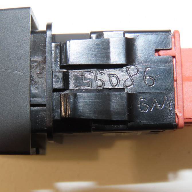 Bouton de warning occasion CITROEN C4 GRAND PICASSO II Phase 1 04-2013->... 2.0 BlueHDI 150ch 96781018ZD 4